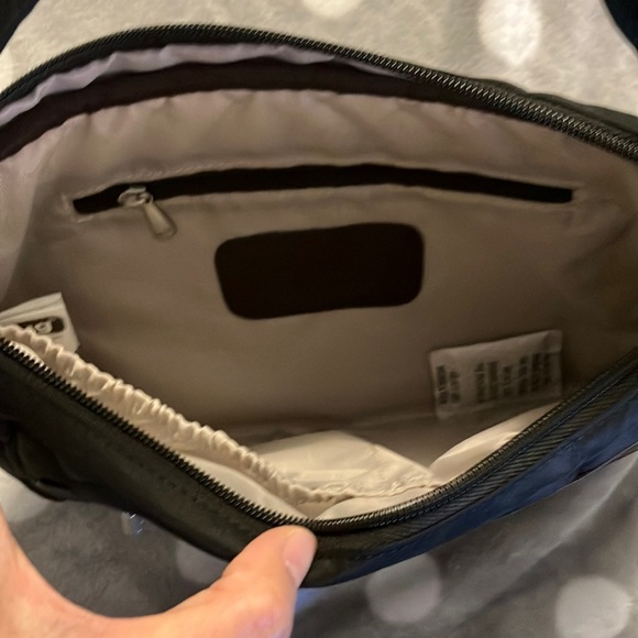 Brand New LUG Trotter (Midnight) - Picture 5 of 7